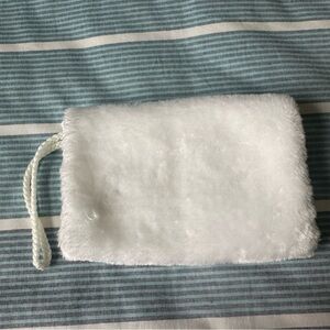 Girls Faux Fur Hand Muff (Hand Warmer) Flower Girl